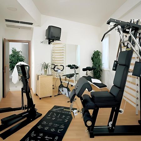 Residence Le Vele Католика Екстериор снимка