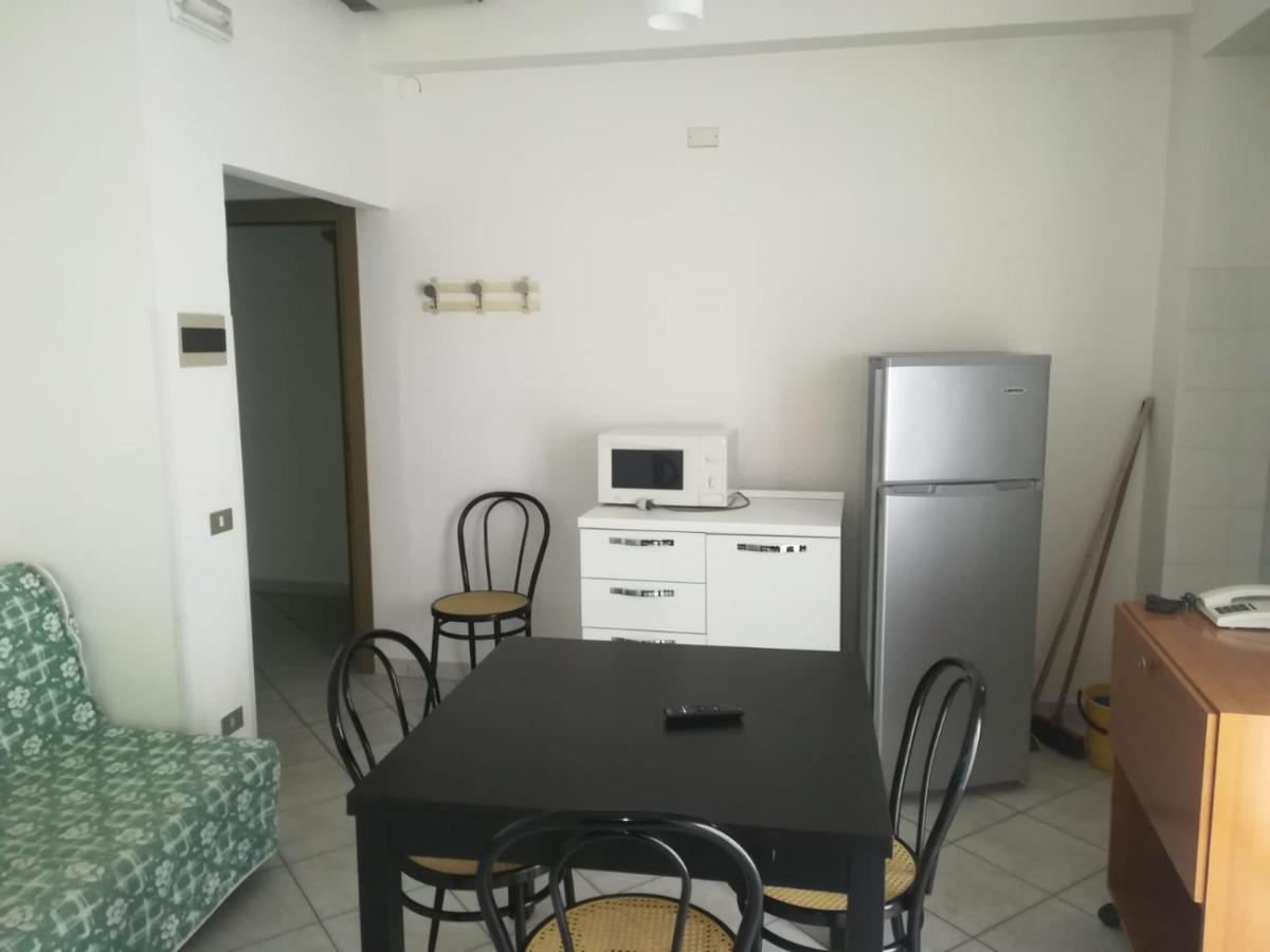 Residence Le Vele Католика Екстериор снимка