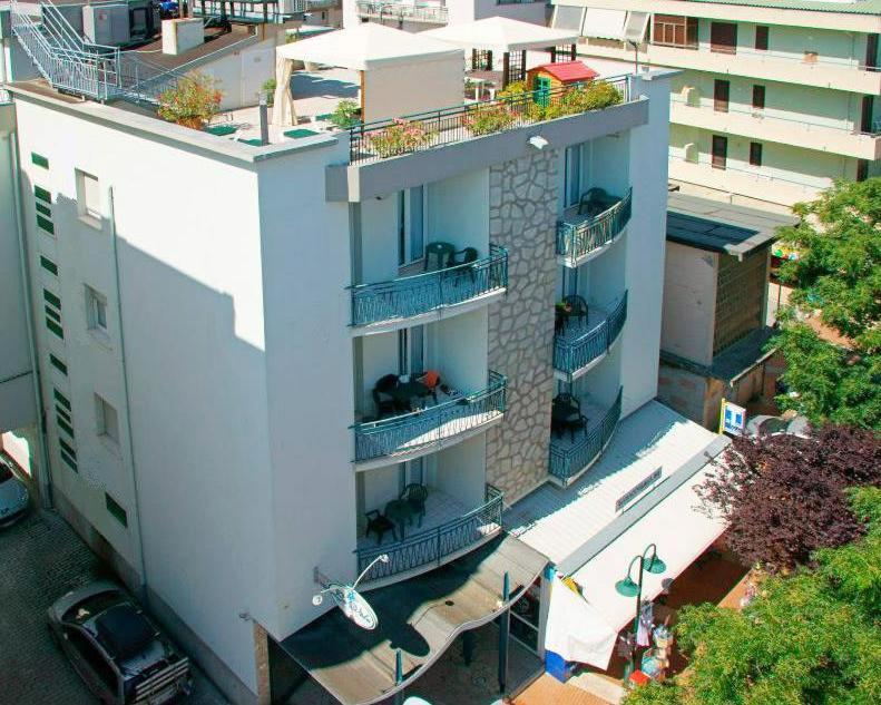 Residence Le Vele Католика Екстериор снимка