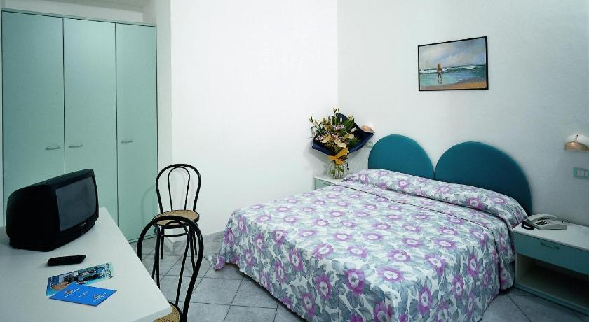 Residence Le Vele Католика Екстериор снимка