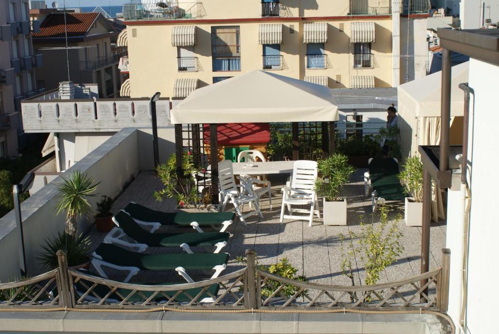 Residence Le Vele Католика Екстериор снимка